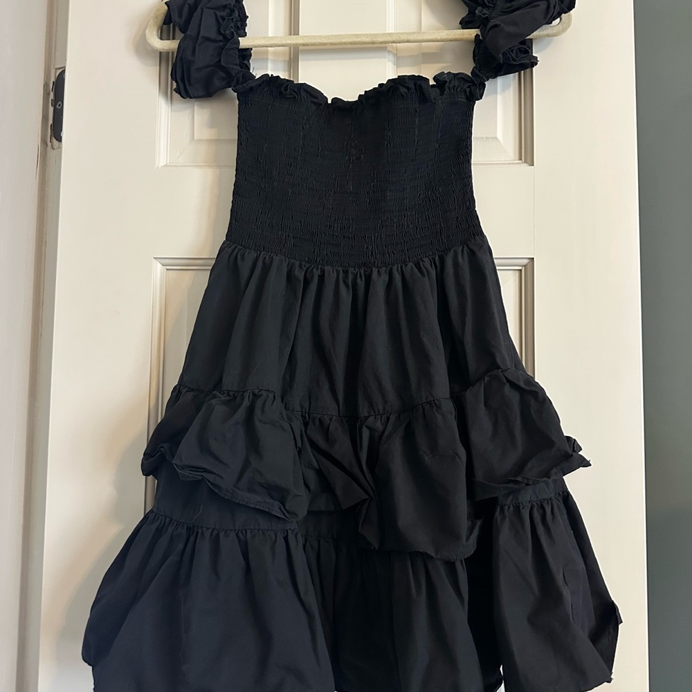Elegant Black Dress